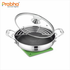 Tri-Ply Hexa Cube Stick-Resistant Saute Pan With Glass Lid & Oil Drainer